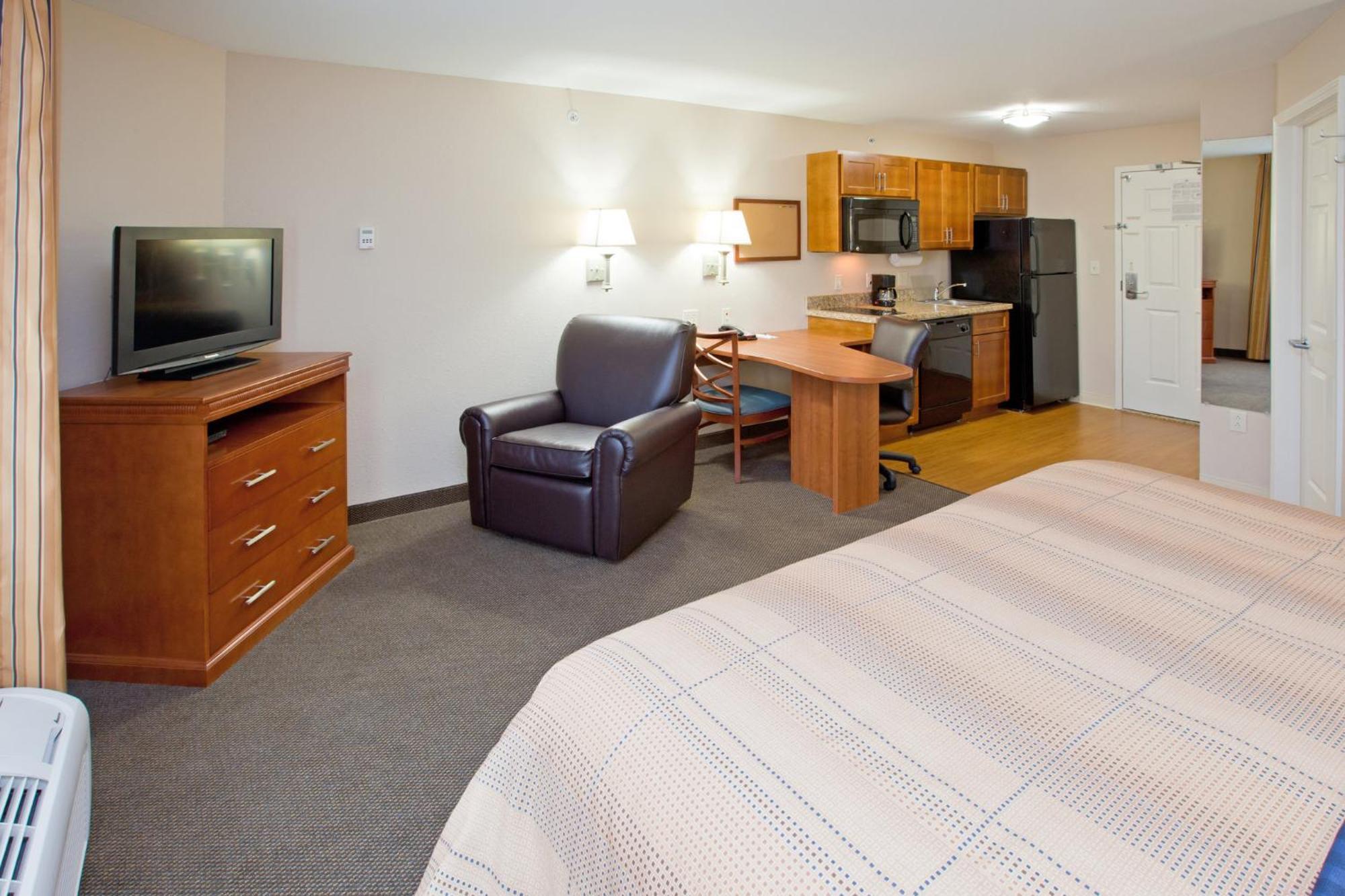 Candlewood Suites Indianapolis East By Ihg Eksteriør billede