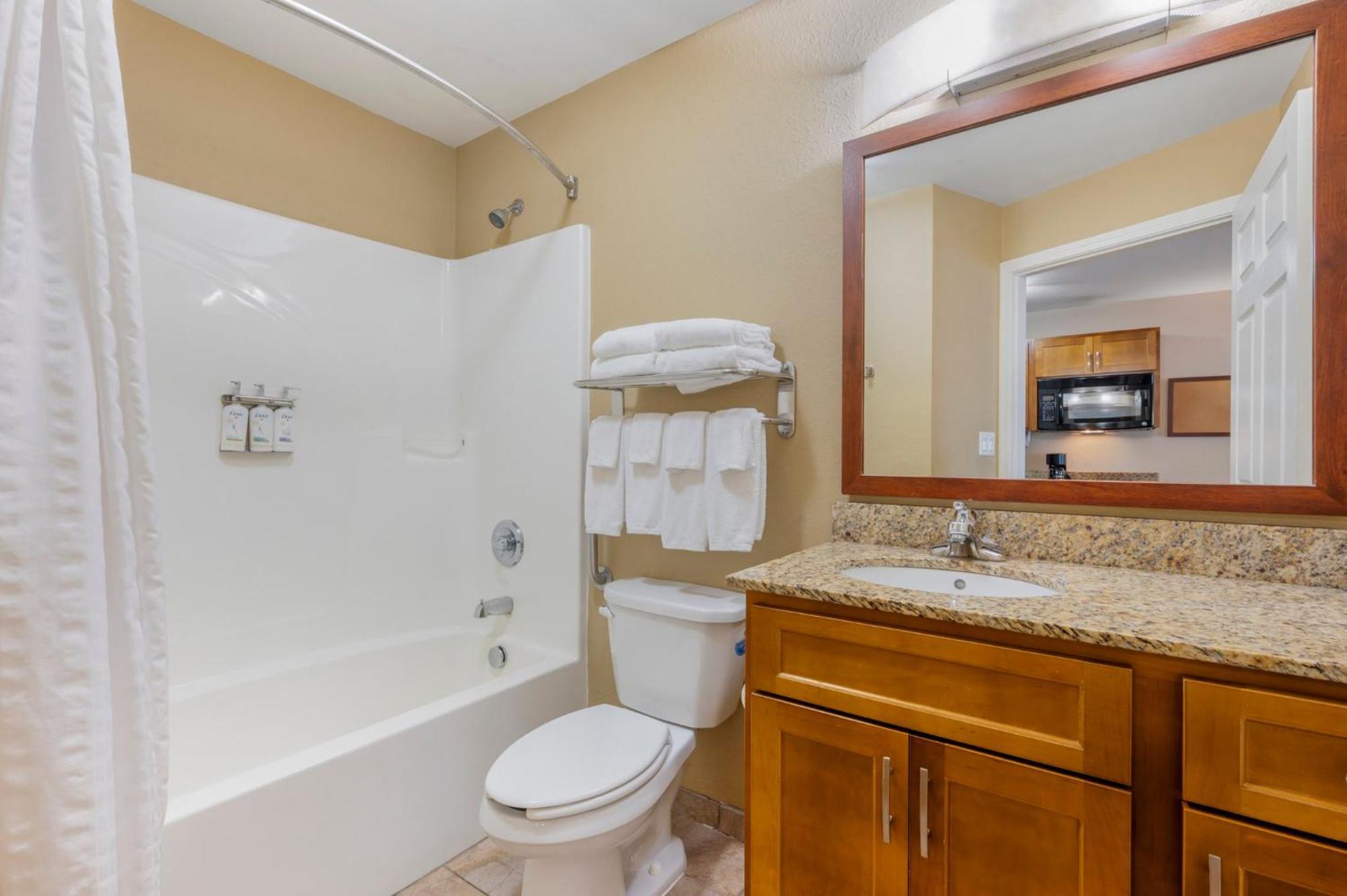 Candlewood Suites Indianapolis East By Ihg Eksteriør billede