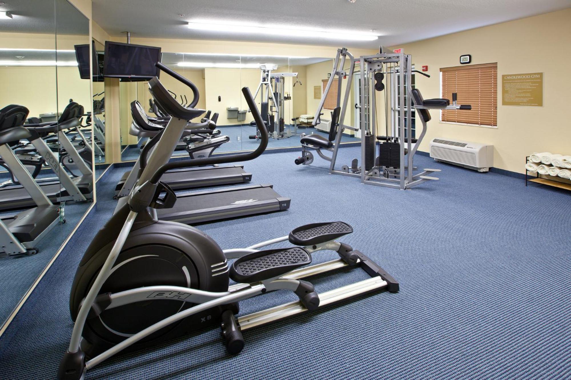 Candlewood Suites Indianapolis East By Ihg Eksteriør billede