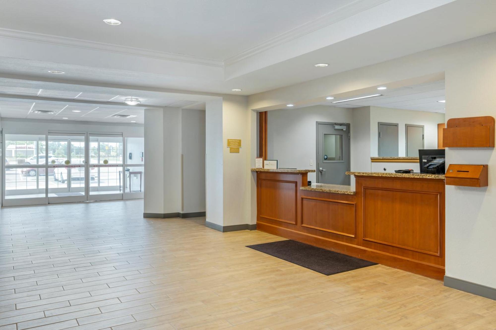 Candlewood Suites Indianapolis East By Ihg Eksteriør billede