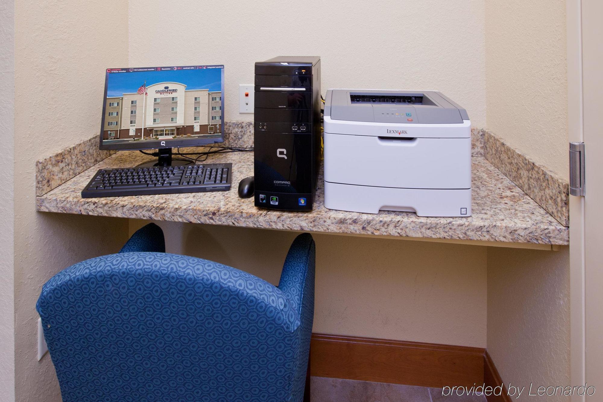 Candlewood Suites Indianapolis East By Ihg Eksteriør billede